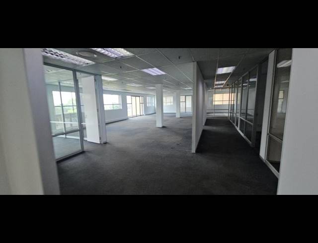 INDUSTRIAL PROPERTY TO RENT IN LONGMEADOW